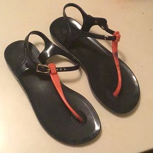 Gap sandals